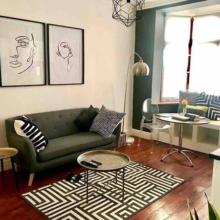 1-Bedroom Sea Point Gem - Perfect Location! Cape Town Bagian luar foto