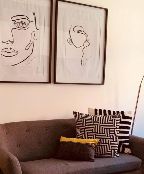 1-Bedroom Sea Point Gem - Perfect Location! Cape Town Bagian luar foto